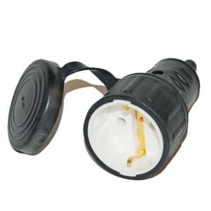 Розетка каучуковая одноместная с заземляющим контактом IP44