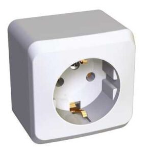 Розетка наружная с заземлением со шторками Schneider PA16-004B